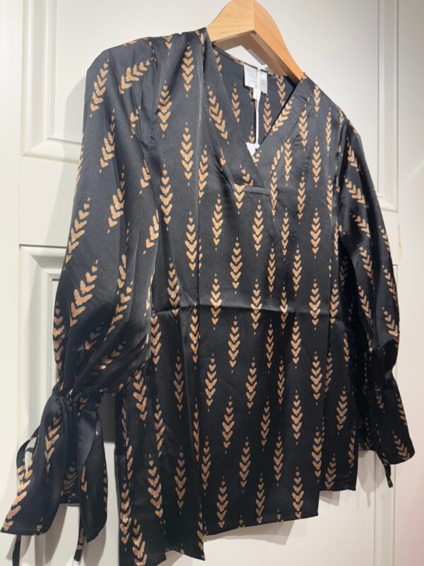 Black Print Top - Image 2